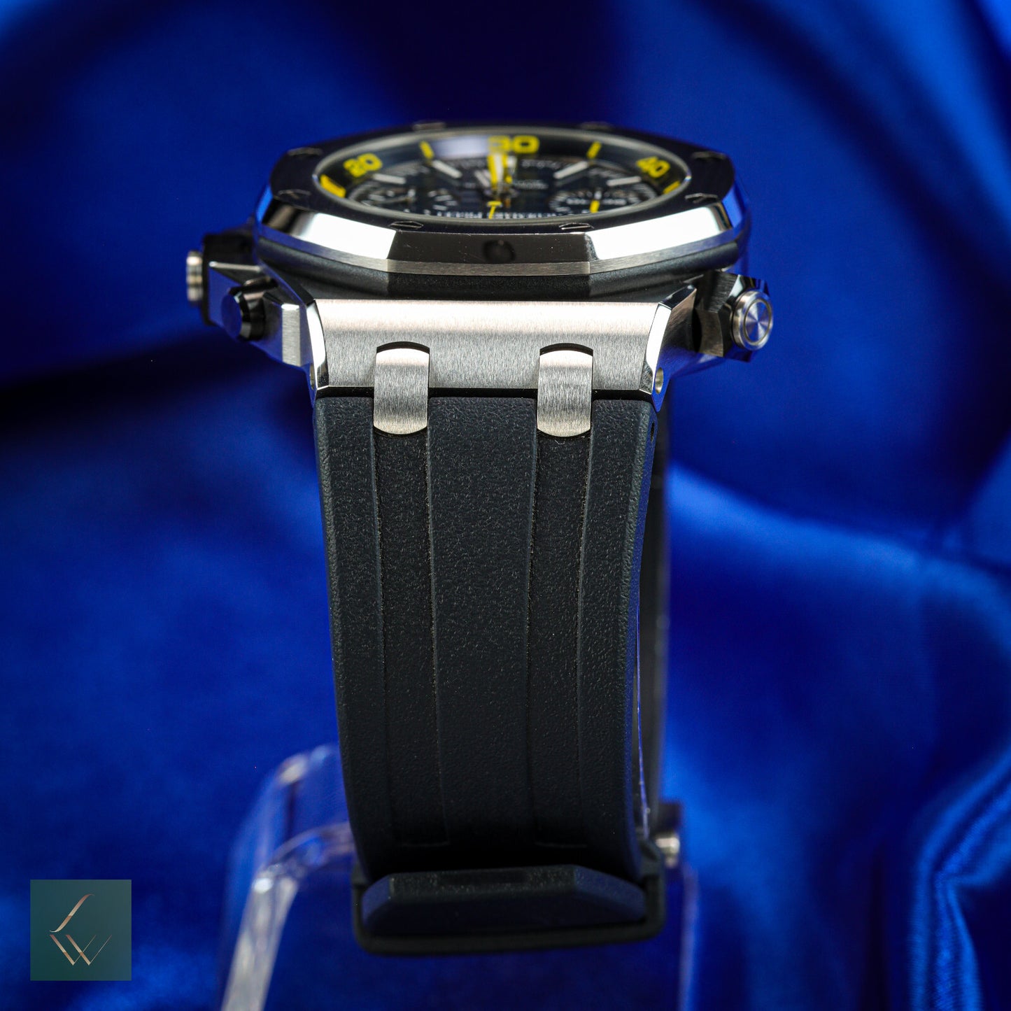 Audemars Piguet Royal Oak Offshore Diver Chrono 26703ST 42mm Ltd Ed Box Archives