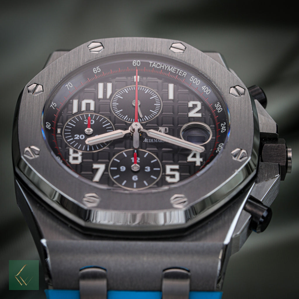 Caixa e papéis Audemars Piguet Royal Oak Offshore Vampire cronógrafo 26470ST 42mm-