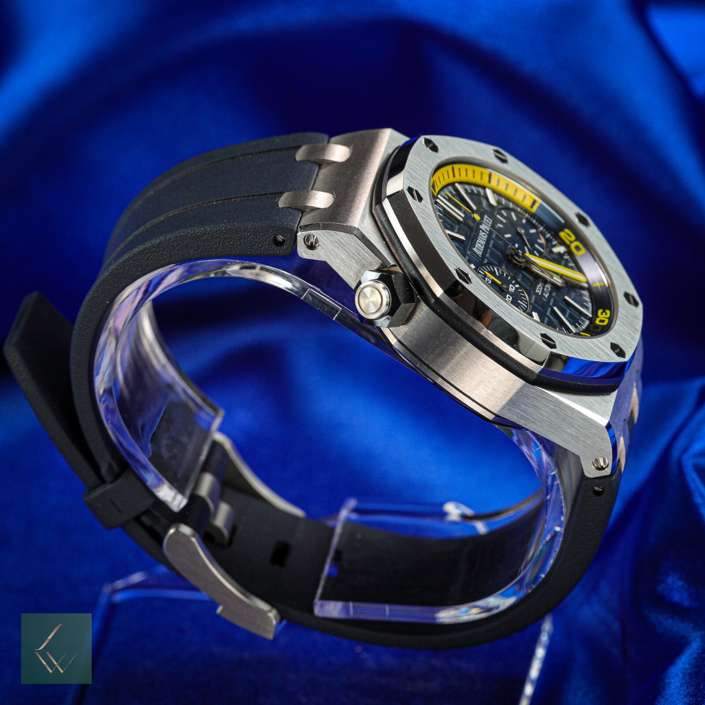 Audemars Piguet Royal Oak Offshore Diver Chrono 26703ST 42mm Ltd Ed Box Archives